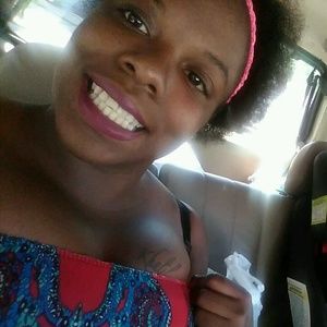 Meet your Posher, Catasha